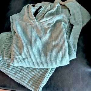 GAIAM matching mint green sweater pants w/hoody. Super soft and pretty!